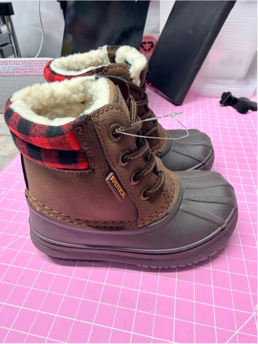Baby Nautica Boots Size 7 Brown Red Plaid Booties Child - Picture 2 of 5